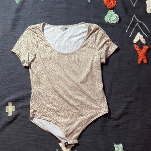 NEVER WORN cheetah print gaze body suit